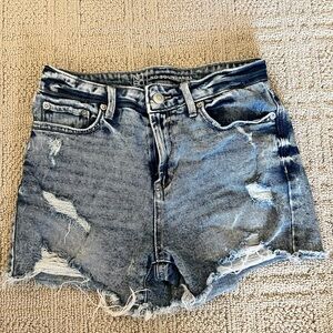 No Boundaries Women's Blue Denim Shorts